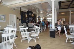 Coastal Club Delaware Beach Clubhouse Dining
